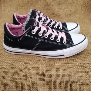 Converse Hello Kitty Chuck Taylors All Star